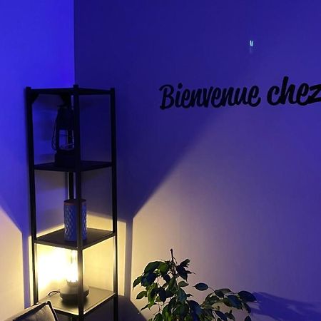 Bienvenue chez vous appartement en RDC avec espace extérieur privé Dole Exterior foto